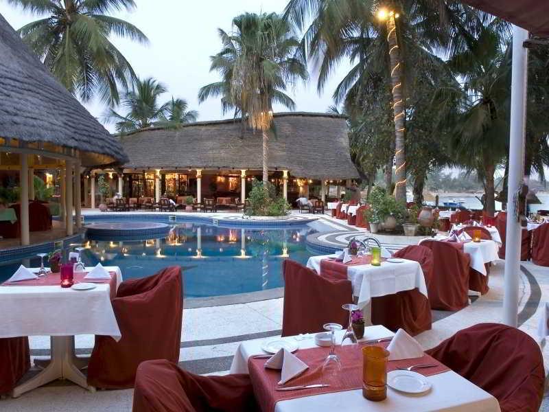 Espadon Hotel M'Bour Buitenkant foto